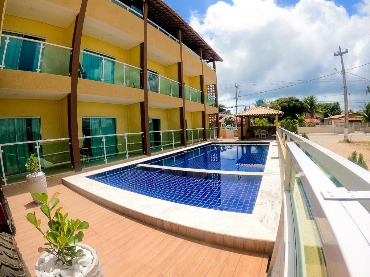 Ohana Hotel *